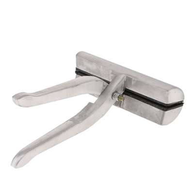 Stretching Clamp